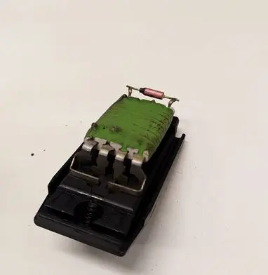 Ford Focus Heater blower motor/fan resistor 3M5H18B647BA