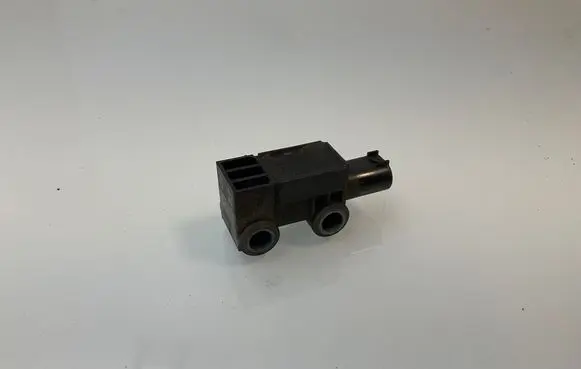 BMW X3 F25 Airbag deployment crash/impact sensor 9224176 150325