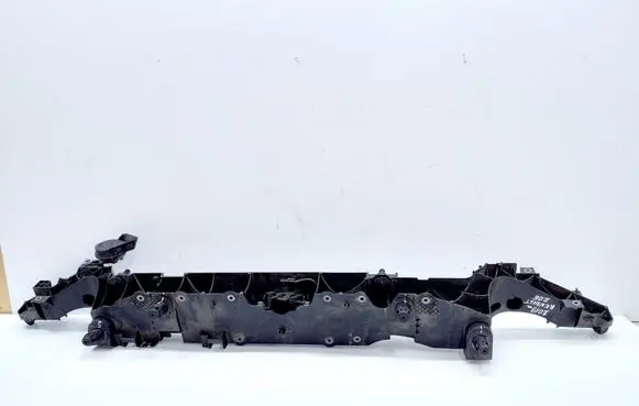 Renault Zoe Top upper radiator support slam panel 752108751R