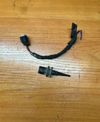 BMW 7 F01 F02 F03 F04 Outside/exterior temperature sensor 6936953