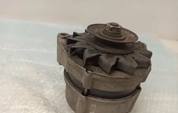 Mercedes-Benz 250 280 C CE W114 Generator/alternator 1125884274 112588427408