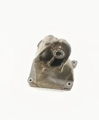 Mercedes-Benz C W205 Engine mounting bracket a6512234204