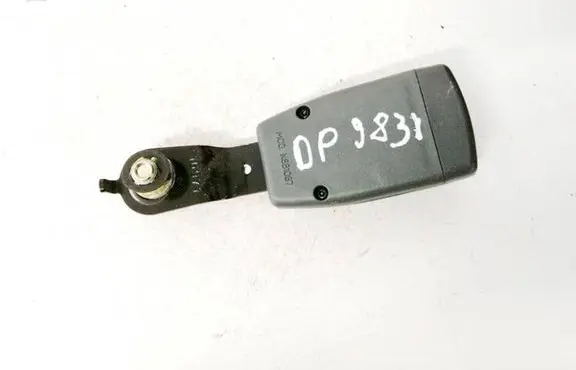 Honda CR-V Front seatbelt buckle nsb1087