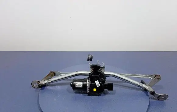 Front wiper linkage and motor