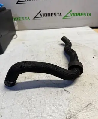 Opel Vivaro Engine coolant pipe/hose