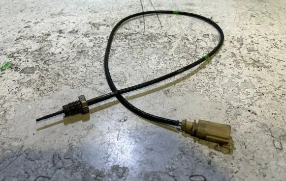 Volkswagen Caddy Exhaust gas temperature sensor 04L906088EG