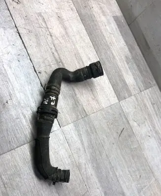 Audi A6 S6 C7 4G Engine coolant pipe/hose 4E0121113
