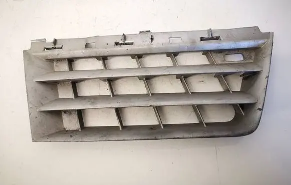 Renault Scenic II - Grand scenic II Front bumper lower grill 8200140330