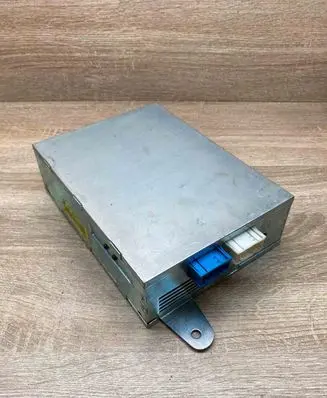 BMW X5 E53 Video control module 6911222