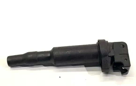 BMW X6 E71 High voltage ignition coil 7571643