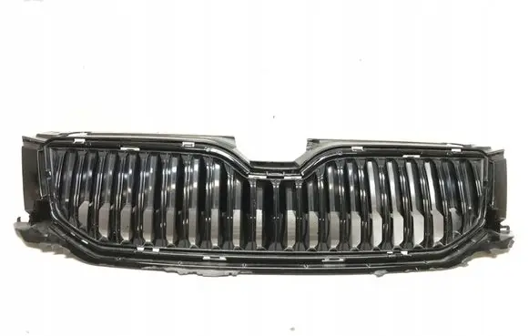 Skoda Octavia Mk3 (5E) Front bumper lower grill