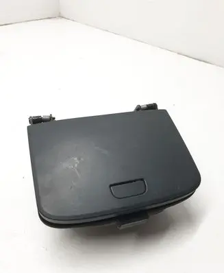 Chevrolet Captiva Glove box