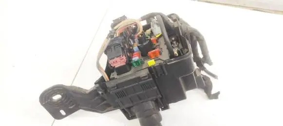 Peugeot 207 Fuse box set 9664055780 BSML1100