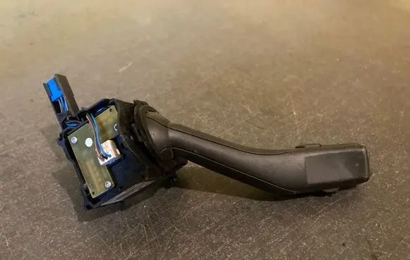 Volkswagen Touran I Wiper control stalk 1K0953519A 01203506 20350652446787
