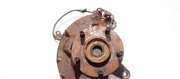 Mazda Premacy Front wheel hub