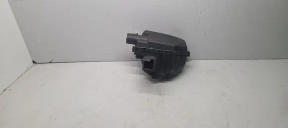 Volvo V70 Air filter box 31274679