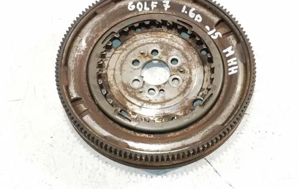 Volkswagen Golf VII Flywheel