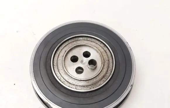 Mercedes-Benz CLA C117 X117 W117 Crankshaft pulley A6510350112