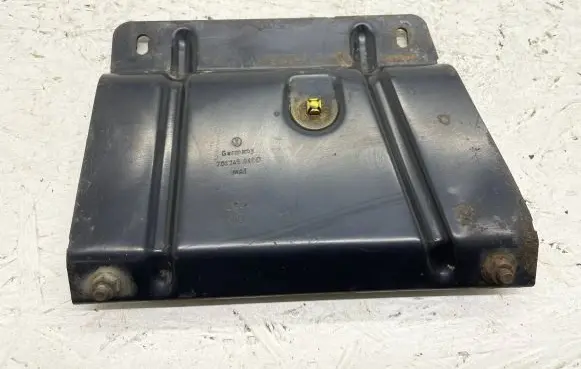 Volkswagen Transporter - Caravelle T4 Bottom radiator support slam panel 701145841D