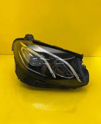 Mercedes-Benz E W213 Headlight/headlamp A2139067806