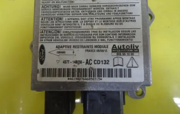 Ford Mondeo Mk III Airbag control unit/module 4S7T-14B056-AC