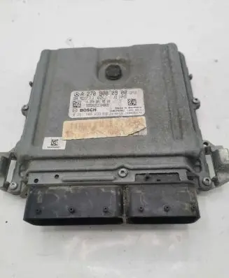 Mercedes-Benz B W246 W242 Engine control unit/module A2709000900 A2709010900 0261S08233