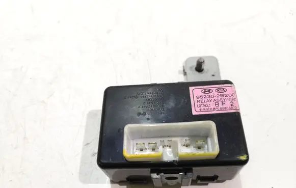 Hyundai Santa Fe Other control units/modules 952302B200