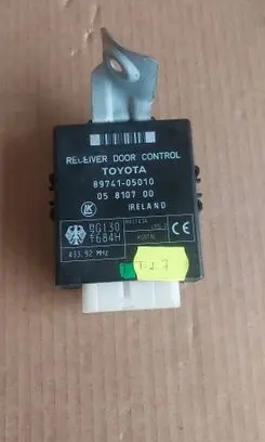 Toyota Avensis T220 Other control units/modules 8974105010 05810700