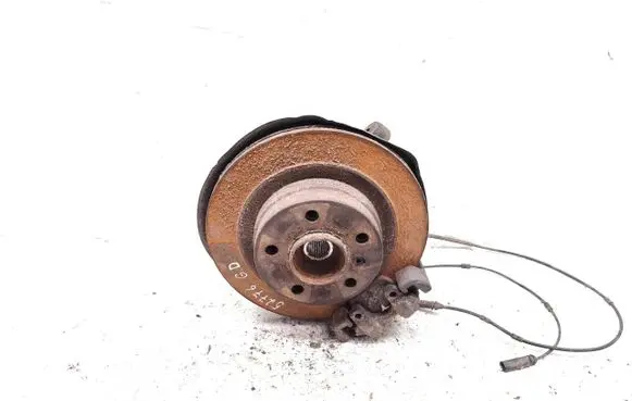 BMW 2 F22 F23 Rear wheel hub