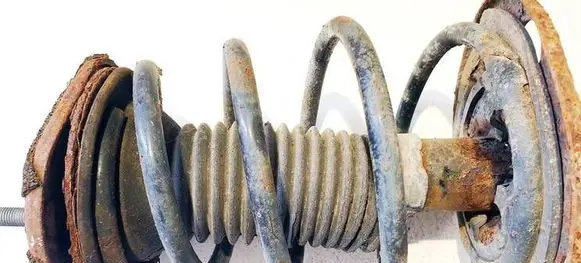 Toyota Avensis T270 Front coil spring