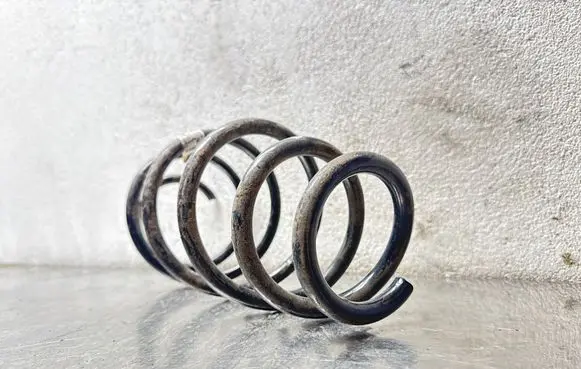 Opel Astra J Front coil spring 