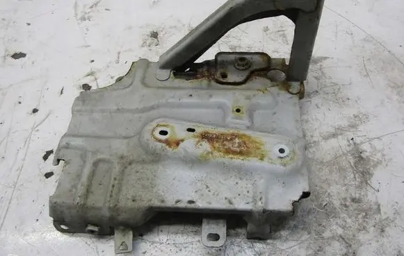 Peugeot 307 Battery box tray 