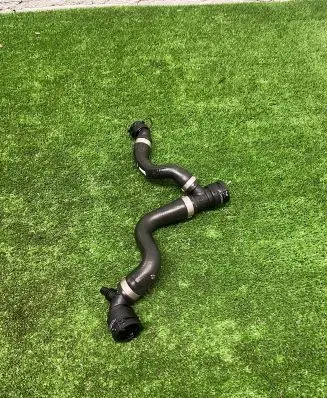 BMW M4 G82 G83 Engine coolant pipe/hose 8096447 6148378