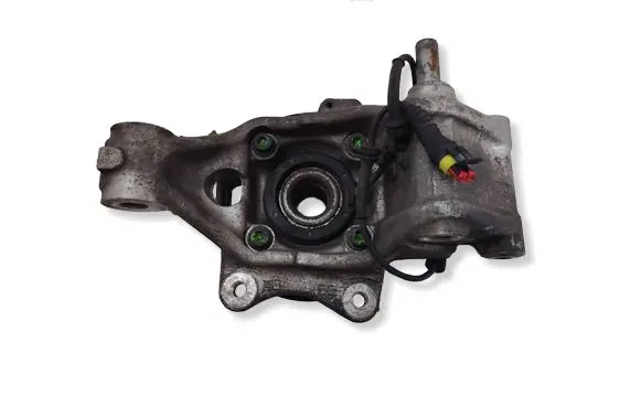 Maserati Coupe Rear wheel hub 