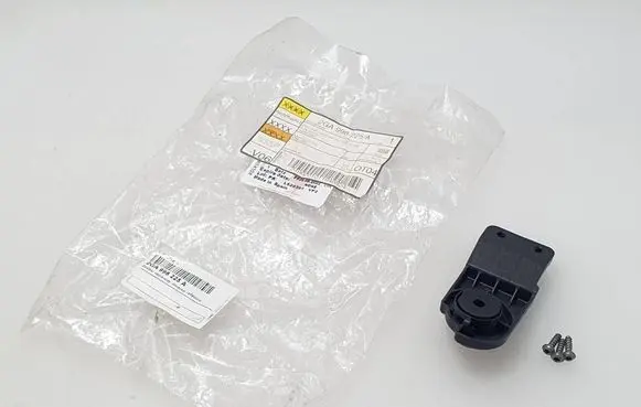 Volkswagen T-Roc Headlight/headlamp mounting bracket 2GA998225A