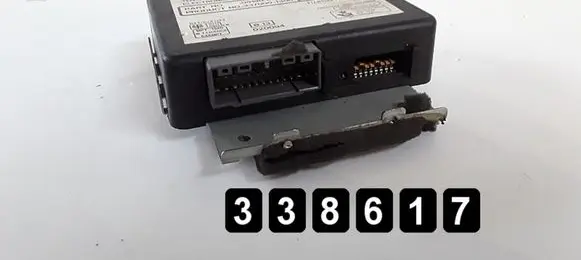 Toyota RAV 4 (XA10) Engine control unit/module 00940