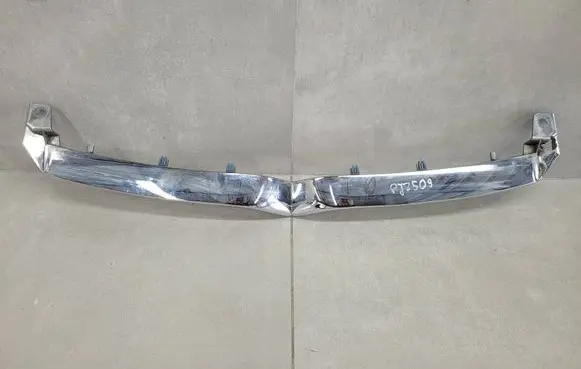Tesla Model S Front grill 105637700F 106523300D