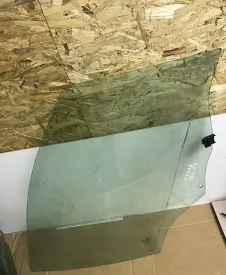 Peugeot 2008 I Front door window glass four-door 43R000464