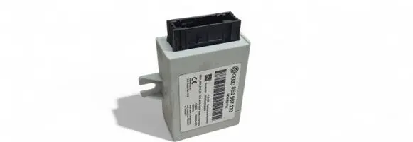 Audi A4 S4 B7 8E 8H Tire pressure control unit 8E0907273 H04S0110 00000900026026