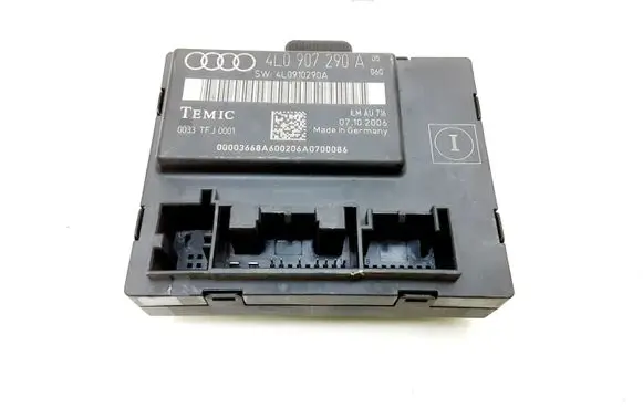 Audi Q7 4L Door control unit/module 4L0907290A