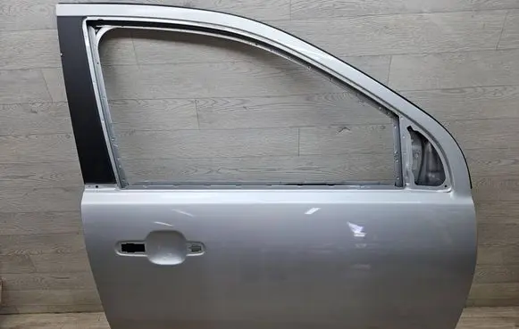 Ford Ranger Front door DB392620220AB