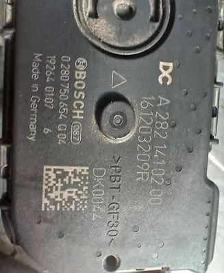 Renault Captur Engine shut-off valve A2821410200 161203209R 0280750654