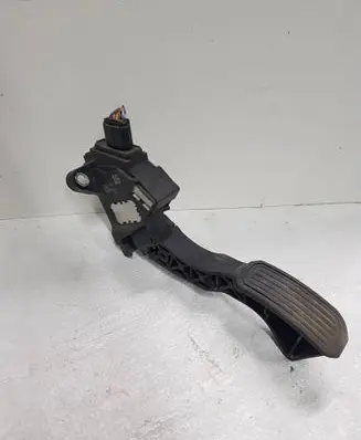 Toyota Auris 150 Accelerator throttle pedal 7811002012 03878835393