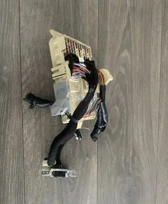 Hyundai Santa Fe Fuse module 91950CL220