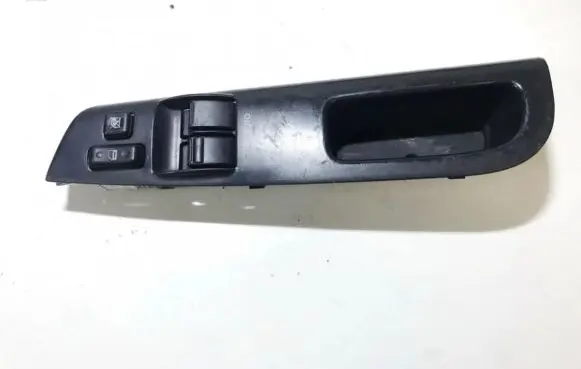 Toyota Corolla E120 E130 Electric window control switch 7423202200 74232-02200