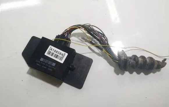 Volkswagen PASSAT B5 Comfort/convenience module 3B0959799