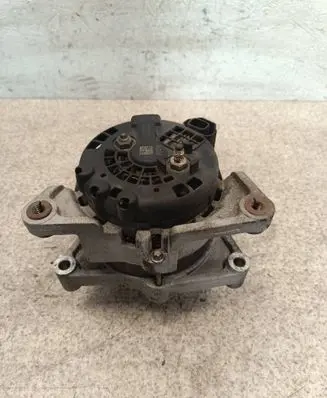 Opel Zafira C Generator/alternator 13581885 14V100A1