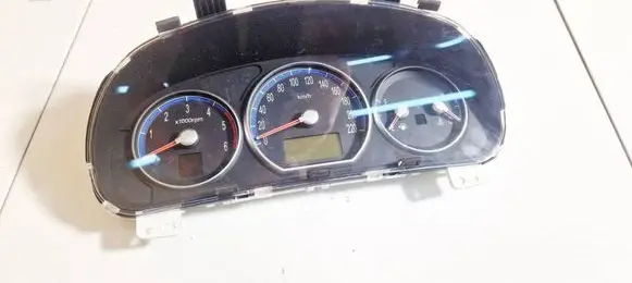 Hyundai Santa Fe Speedometer (instrument cluster) 1164200070 11642-00070