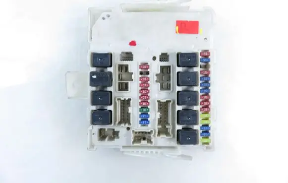 Nissan Pathfinder R51 Fuse box set 284B6ZE000
