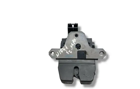 Tailgate/trunk/boot lock/catch/latch